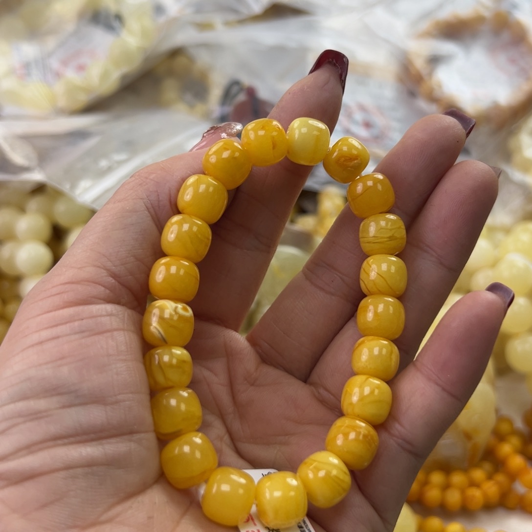 琥珀珠宝奇石未镶嵌