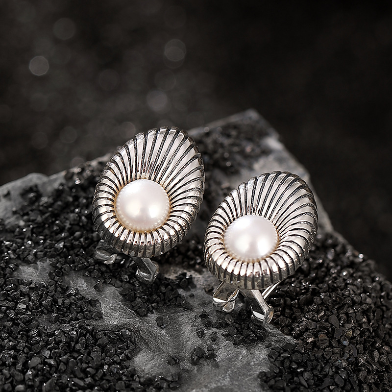 S925银镶淡水珍珠亮面圆珠耳钉个性文艺创意精致女耳饰