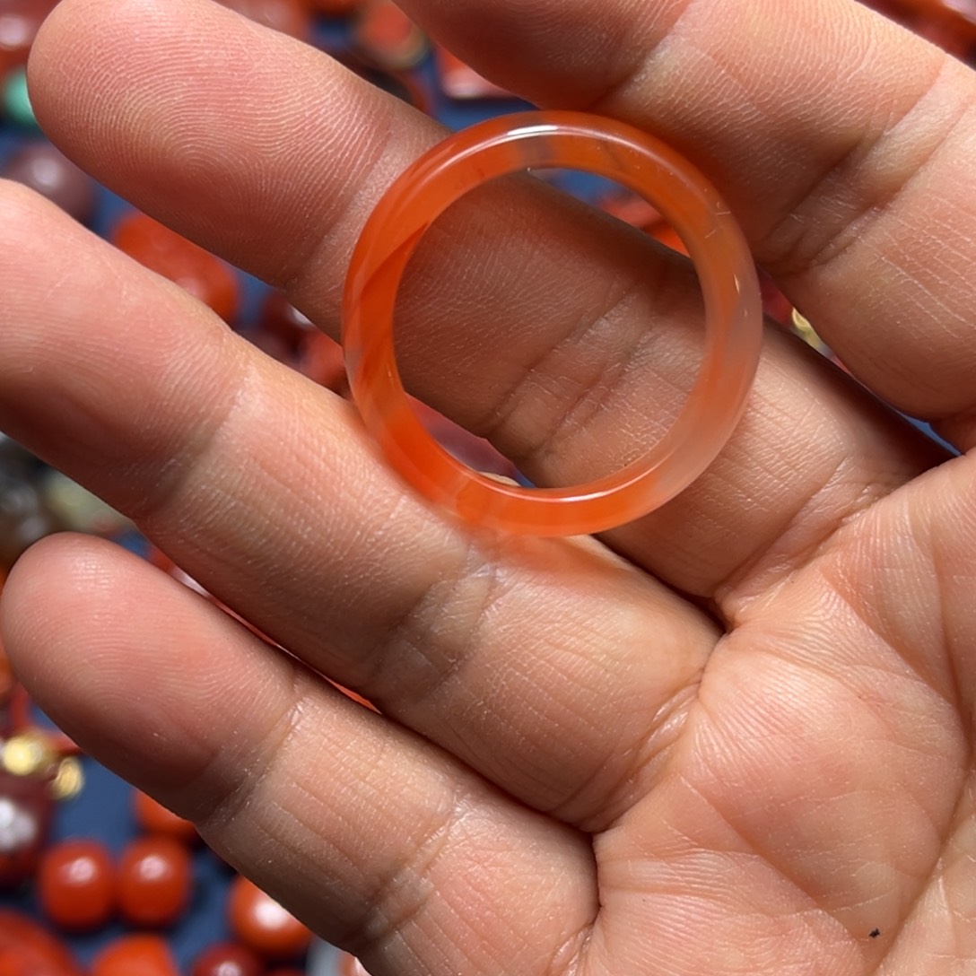 南红玛瑙未镶嵌颈饰