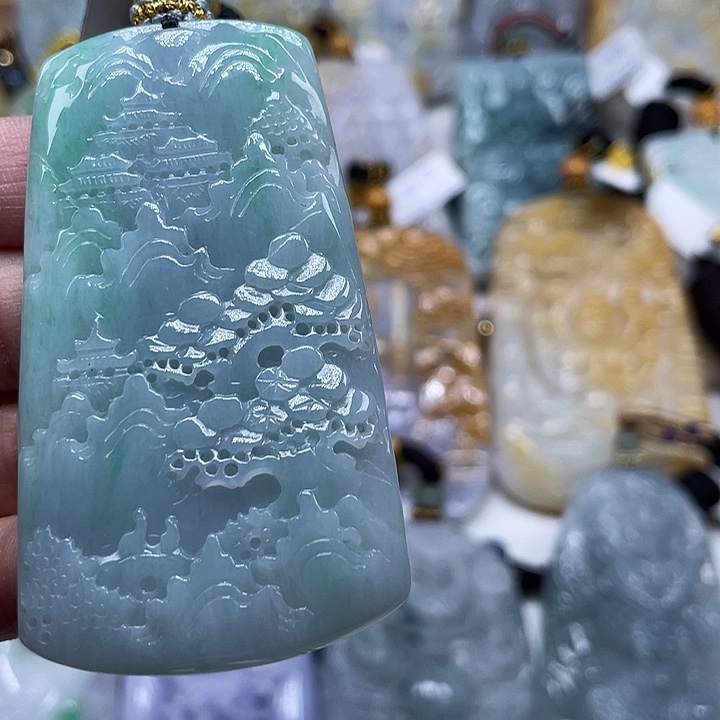 帅***金翡翠未镶嵌颈饰天然