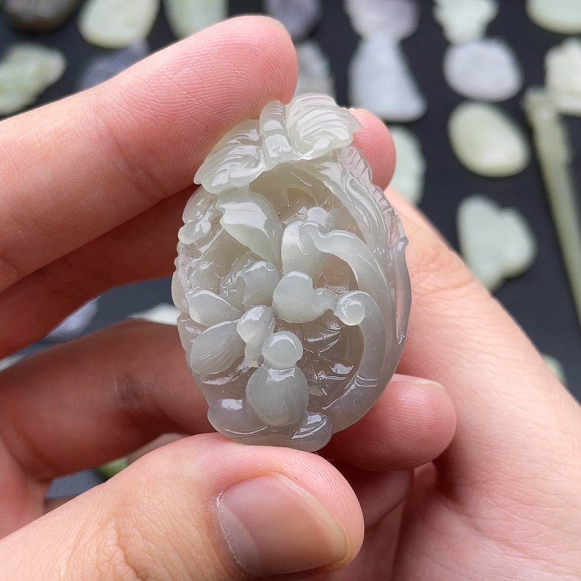 【闪购商品】颈饰未镶嵌和田玉