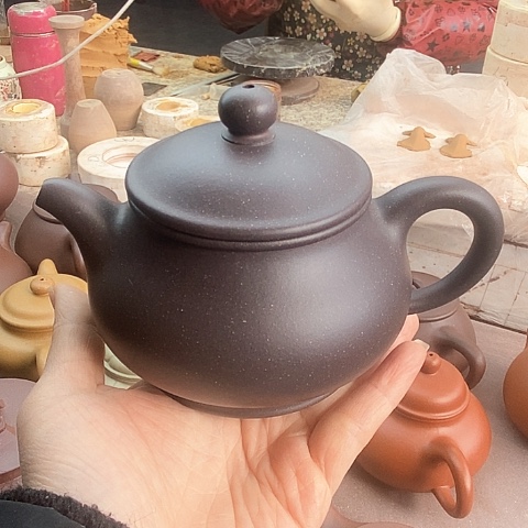 紫砂茶壶宜兴紫砂大水潭天青240c c