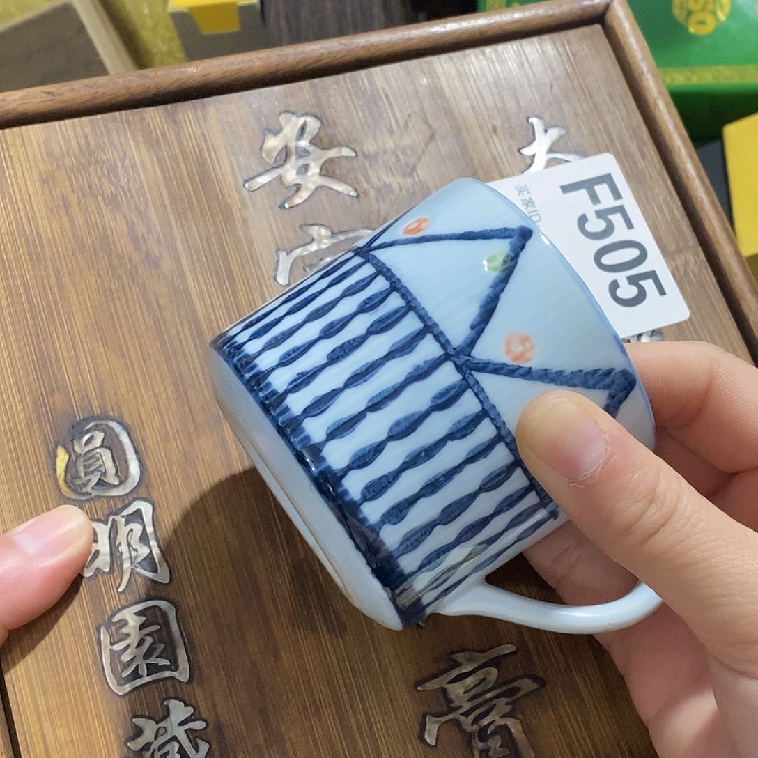 紫砂1。。。。。。。。。。。。。。。。。