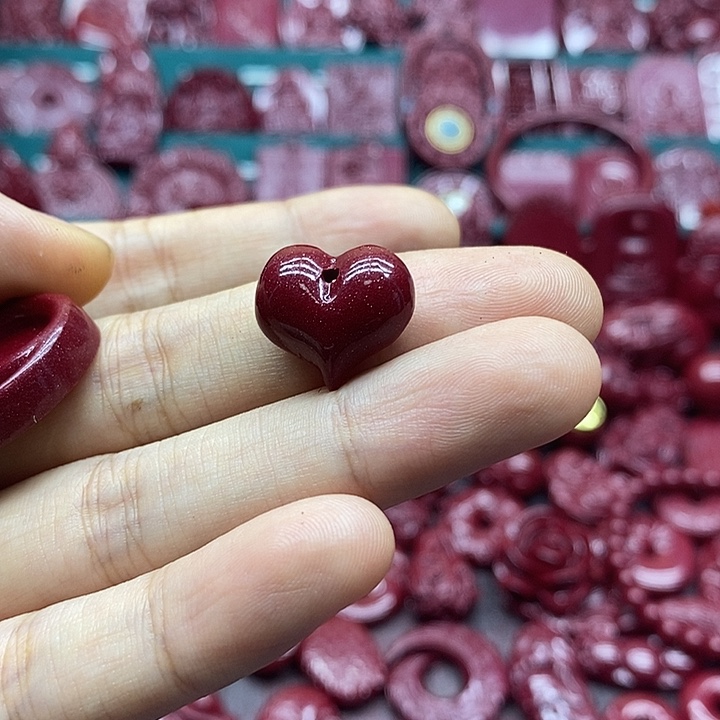 天然辰砂018朱砂吊坠