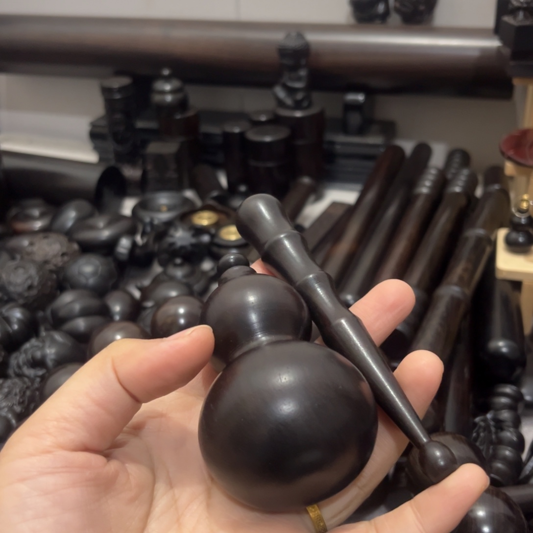 凛***t黑酸枝木类紫光檀大葫芦/按摩笔各一个