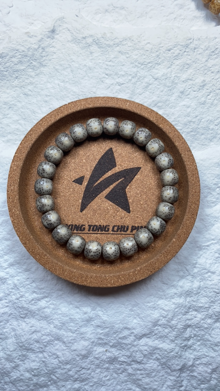 星月菩提手串灰糯