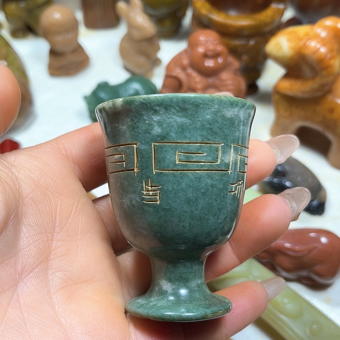 白玉菩提吊坠白玉菩提吊坠