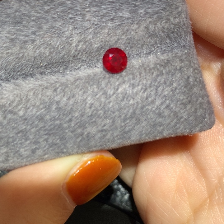 红宝石裸石0.8ct红宝石