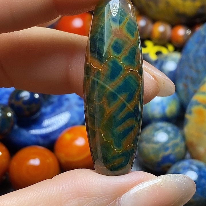 微***峰玛瑙/玉髓未镶嵌颈饰