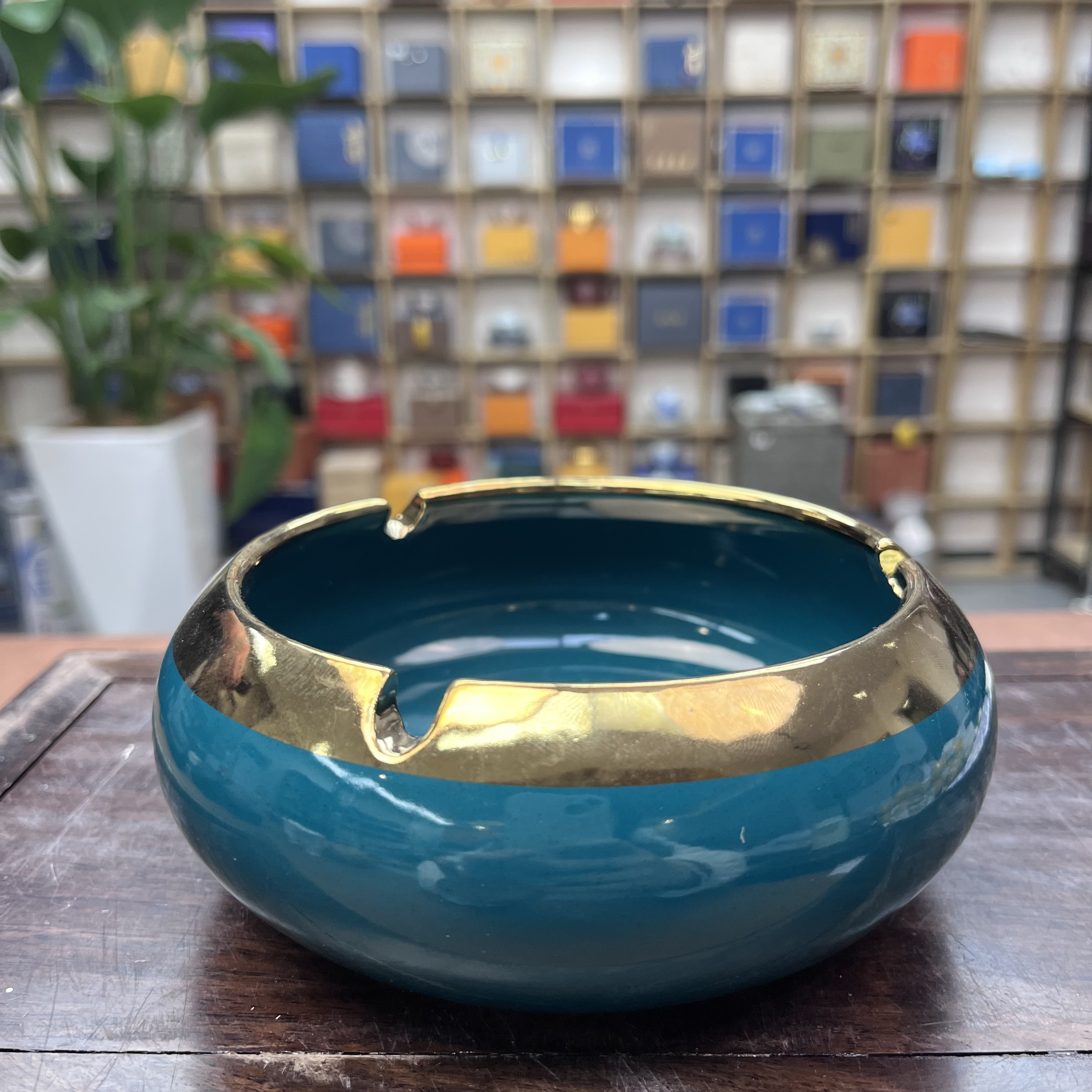 F70-高端茶器烟灰缸（20）