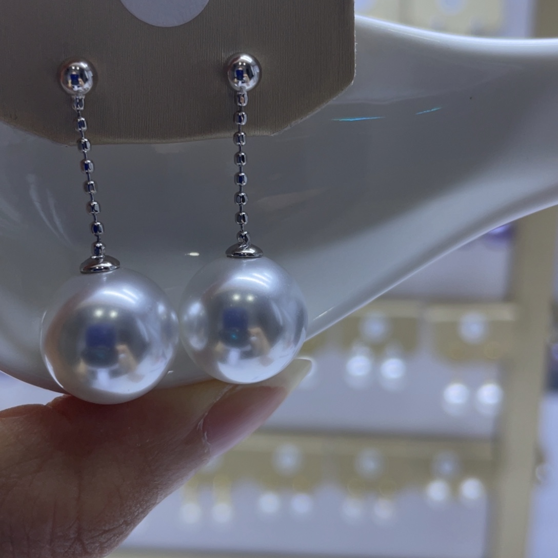 银S925镶嵌耳饰淡水珍珠