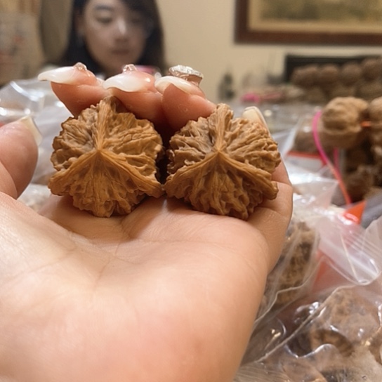 文玩核桃吊坠33盘山三棱有修练手对