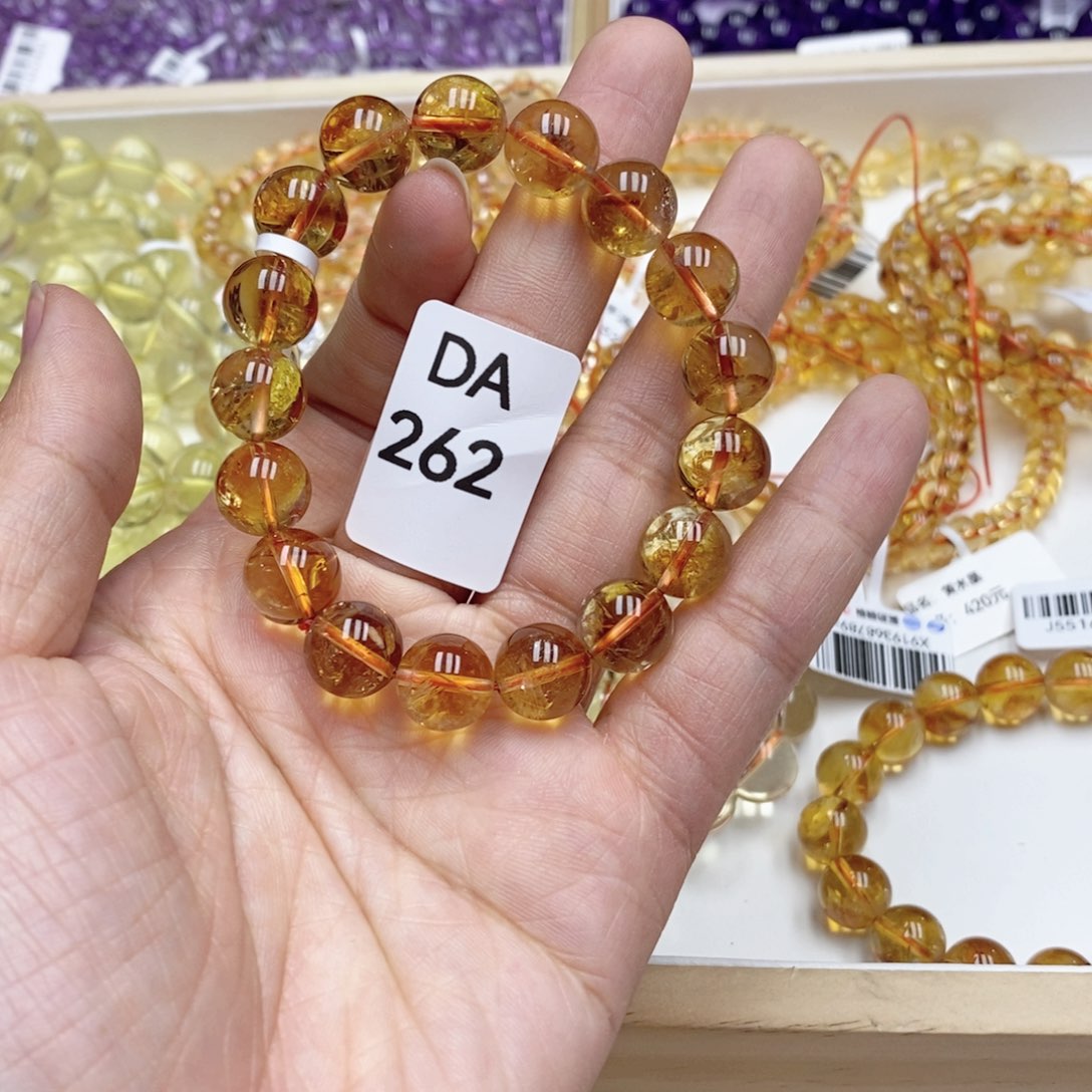 水晶多样性发一未镶嵌寶**?