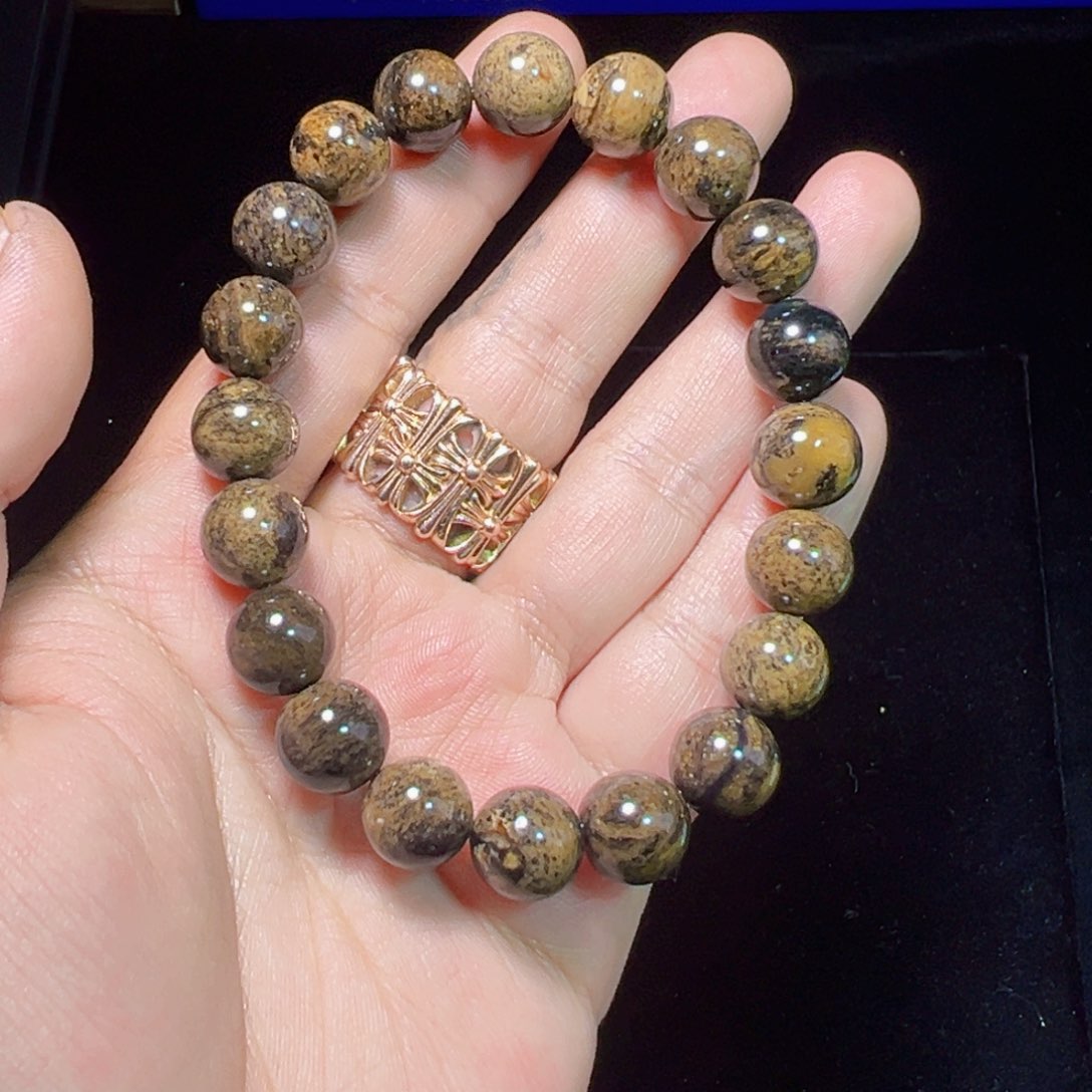 琥珀裸石未镶嵌琥珀