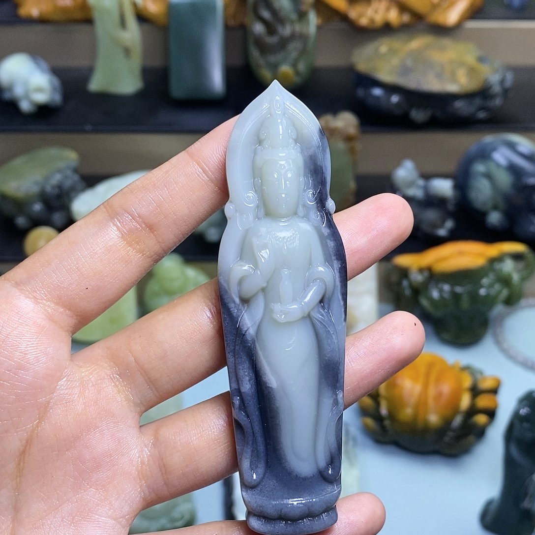 颈饰未镶嵌和田玉虚****馆