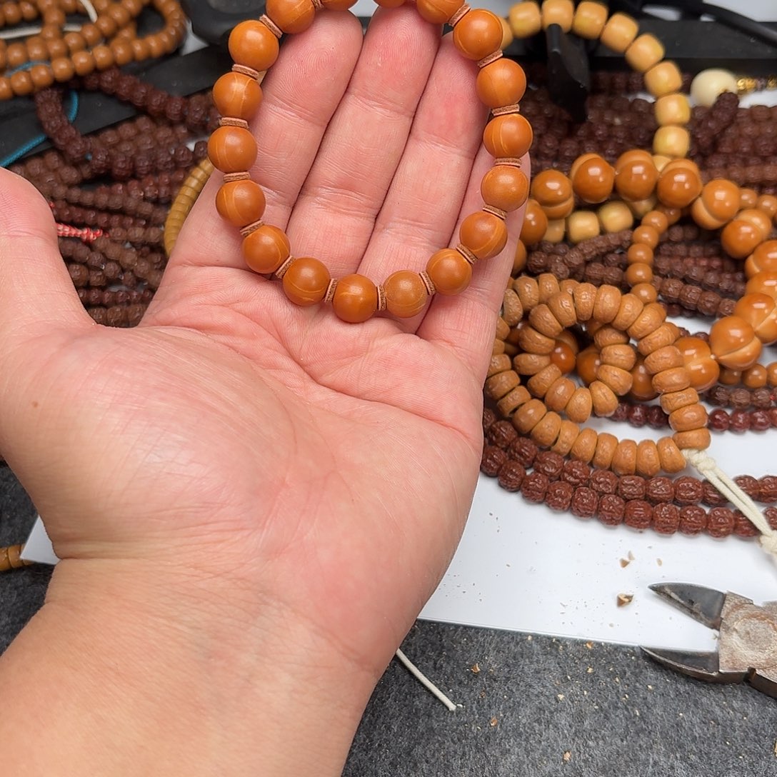 反***范吊坠金刚菩提纯手橄榄核