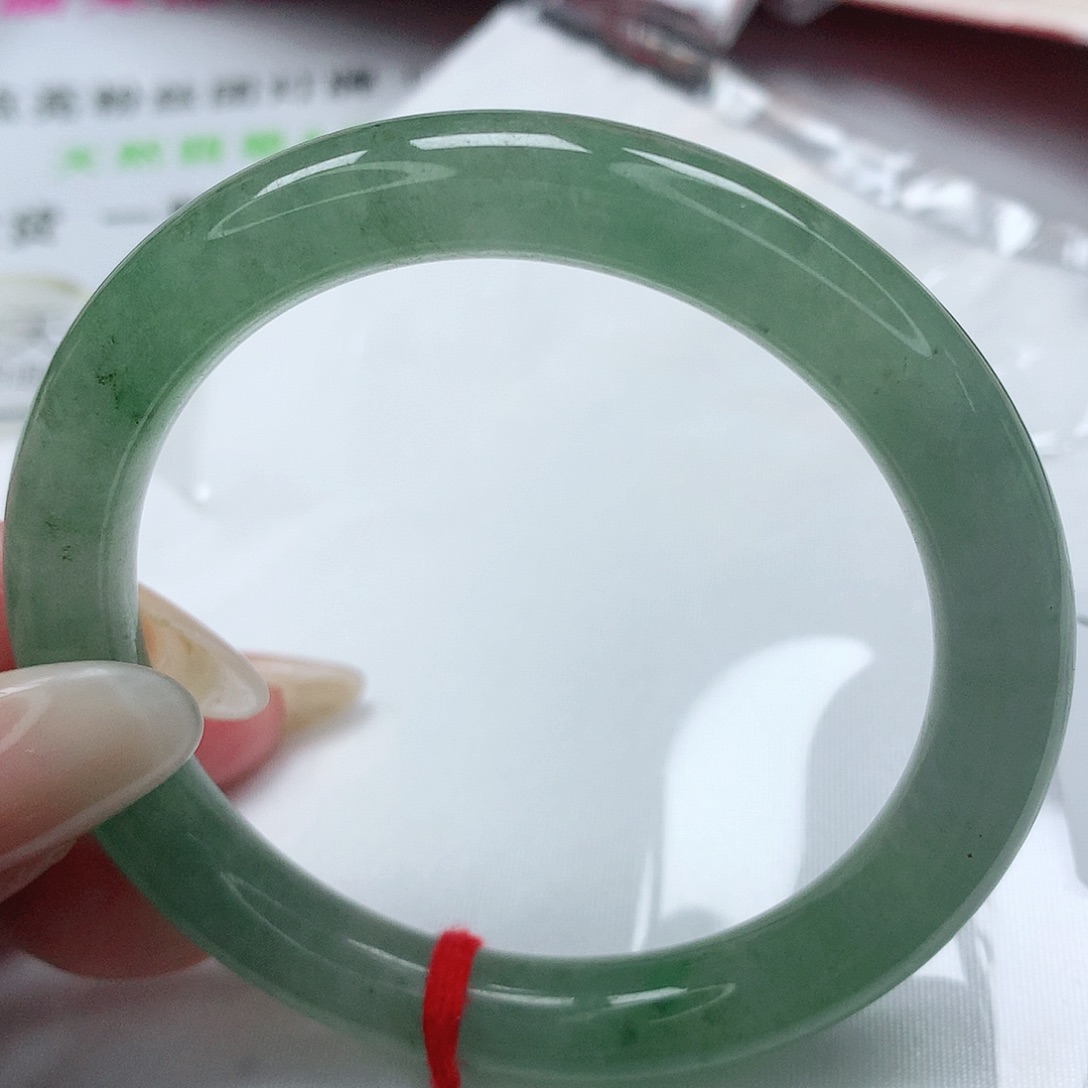翡翠手镯未镶嵌缅甸天然A货翡翠