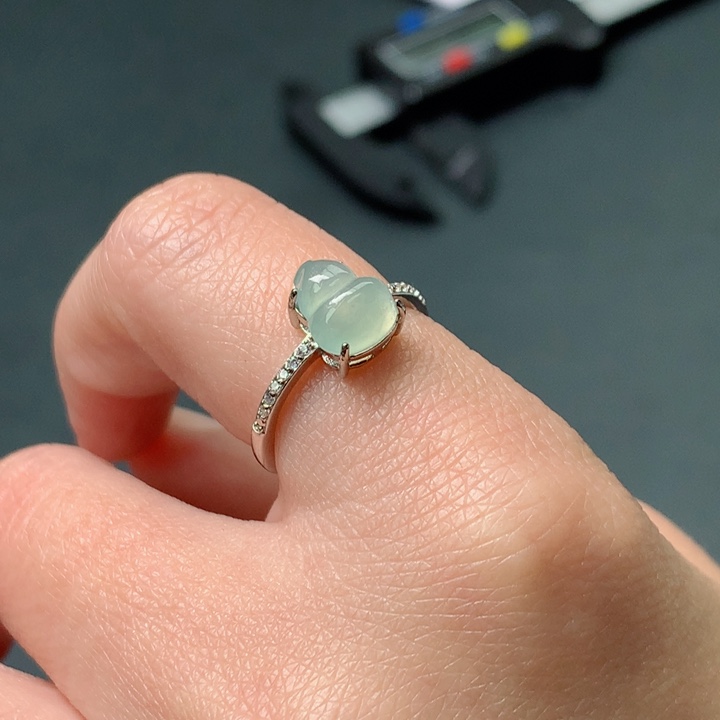 未镶嵌戒指翡翠翡翠