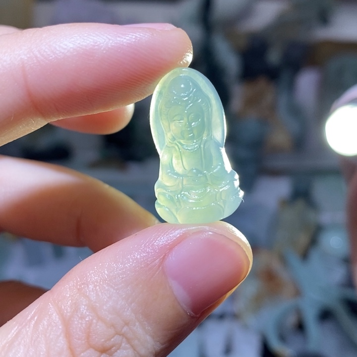 定制翡翠未镶嵌翡翠