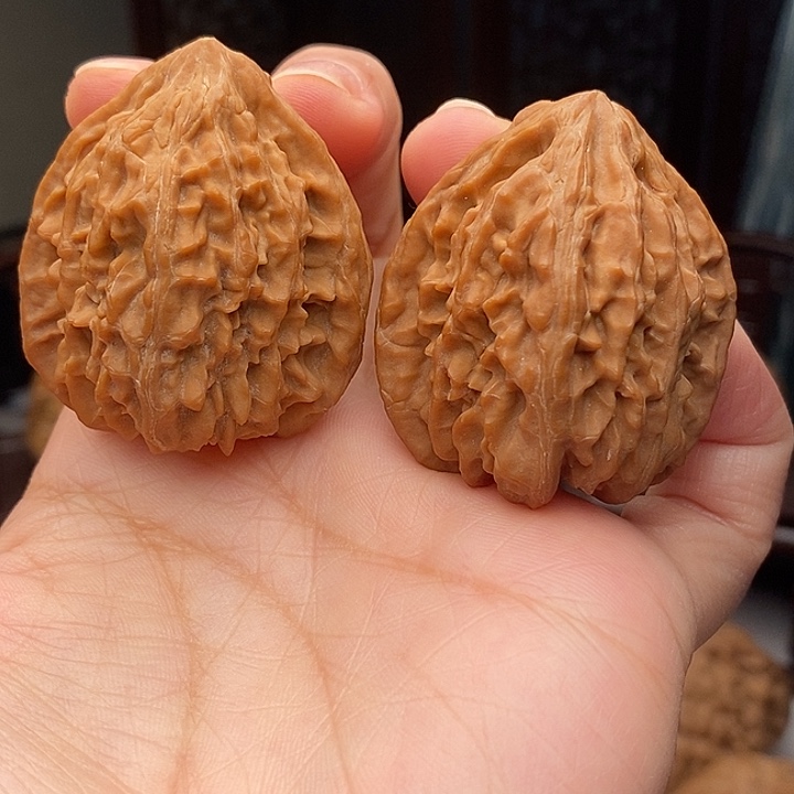 吊坠文玩核桃吊坠野生38尺