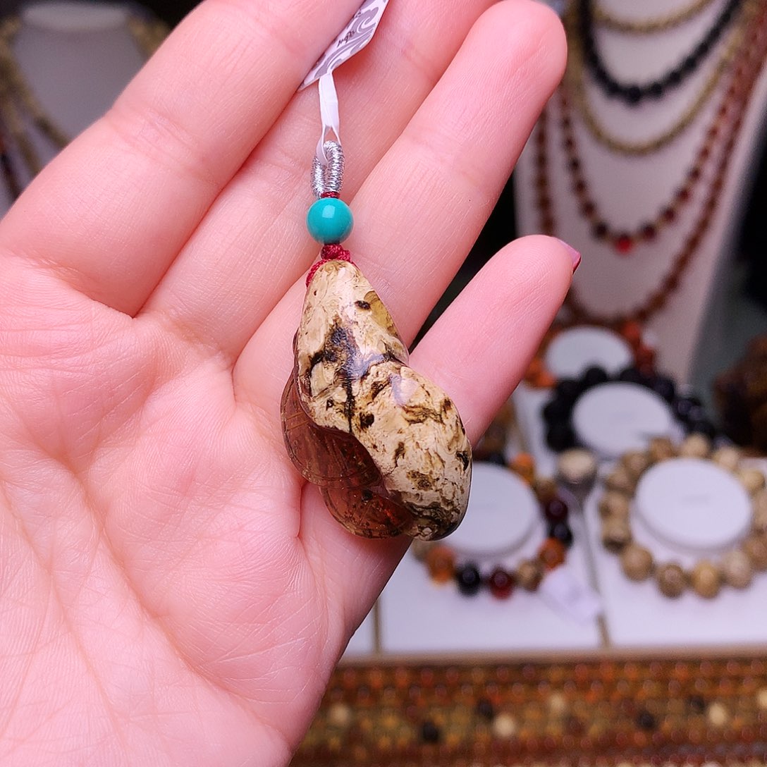 琥珀裸石未镶嵌热****6琥珀