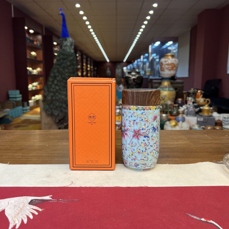 F044珐琅彩保温瓶