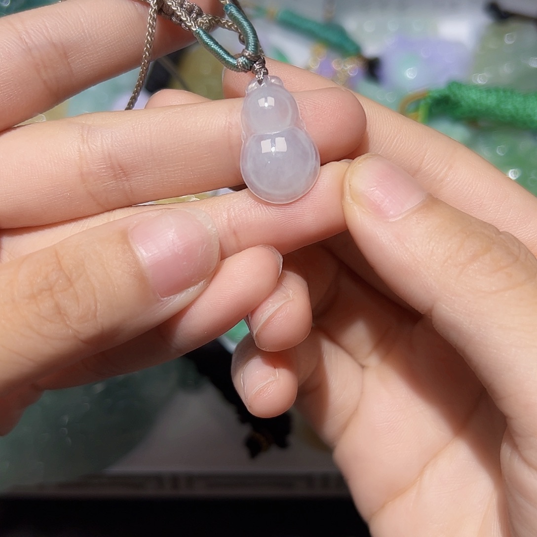 翡翠未镶嵌颈饰天然A货翡翠