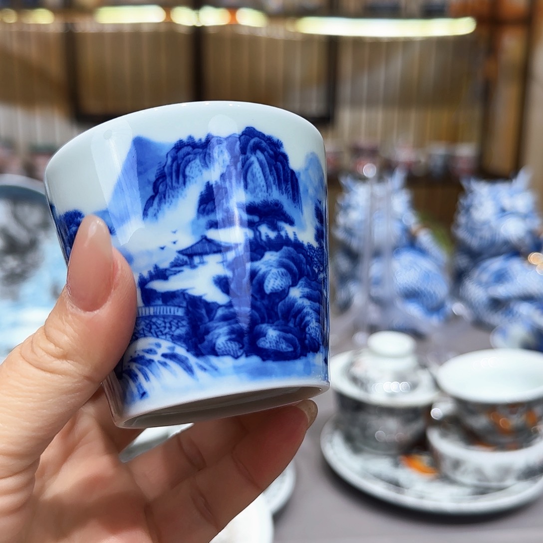 其他景德镇陶瓷艺术品