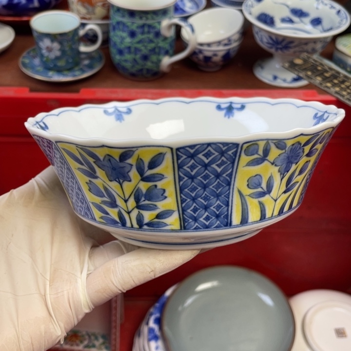 陶瓷他家瓷器真美…开播了