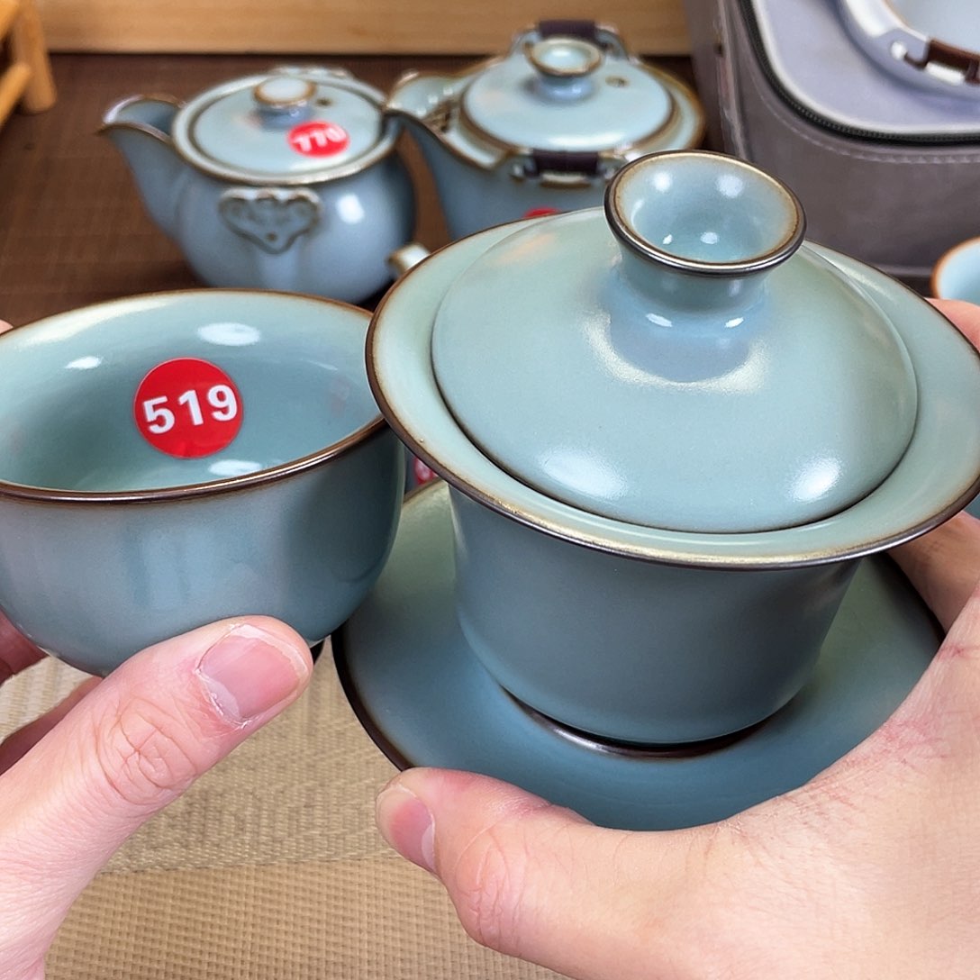 瓷片。。。。。。。。。。。。。。。。。