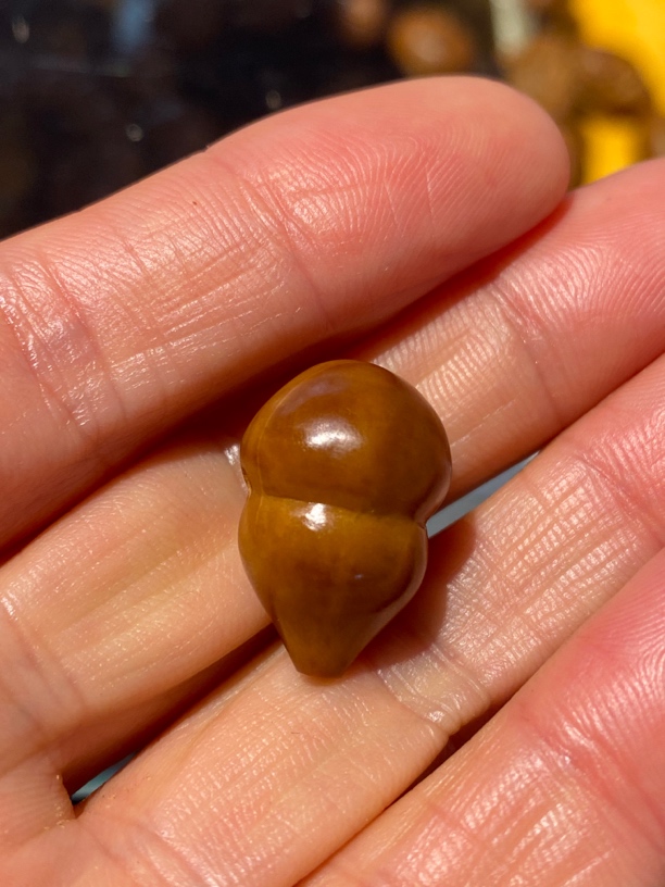 橄榄核雕刻葫芦三通