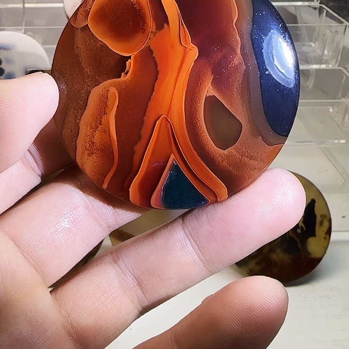 玛瑙/玉髓未镶嵌珠宝奇石