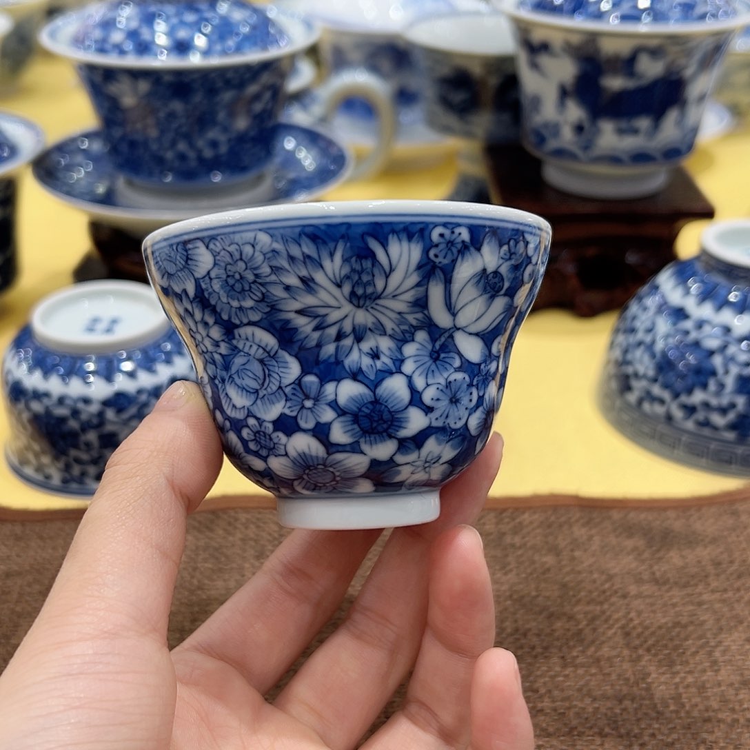 S****n正宗柴窑万花葫芦杯微瑕不退不换介意勿拍