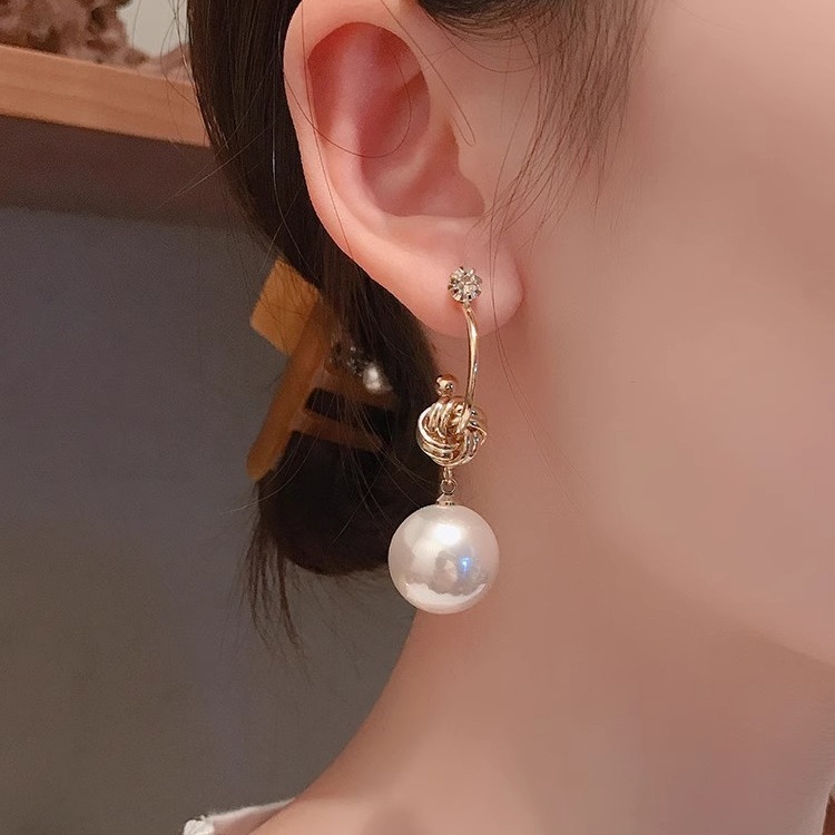 合金耳饰 【主播同款】珍珠打结设计师款耳饰
