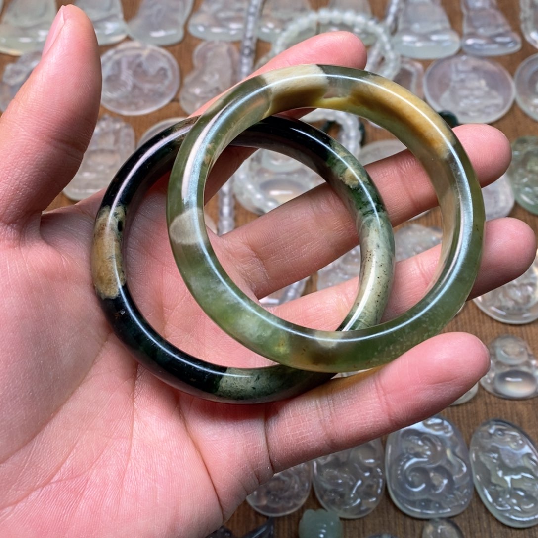 岫玉吊坠(不含链)未镶嵌