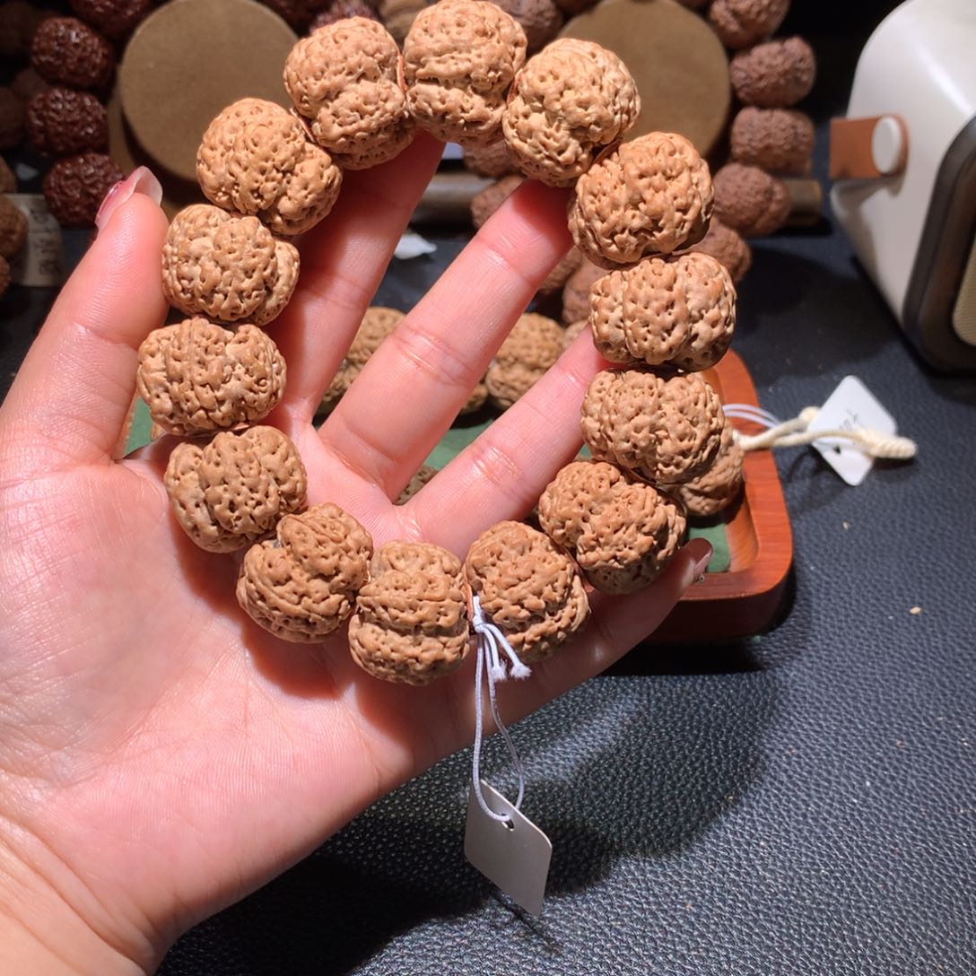 金刚菩提手串25尺寸雪花五瓣定制