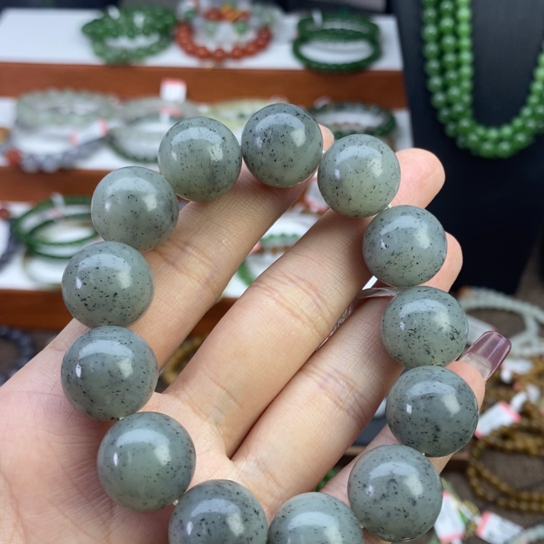 和田玉手串未镶嵌点墨青花卡16