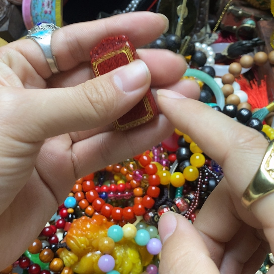 滴血莲花菩提吊坠