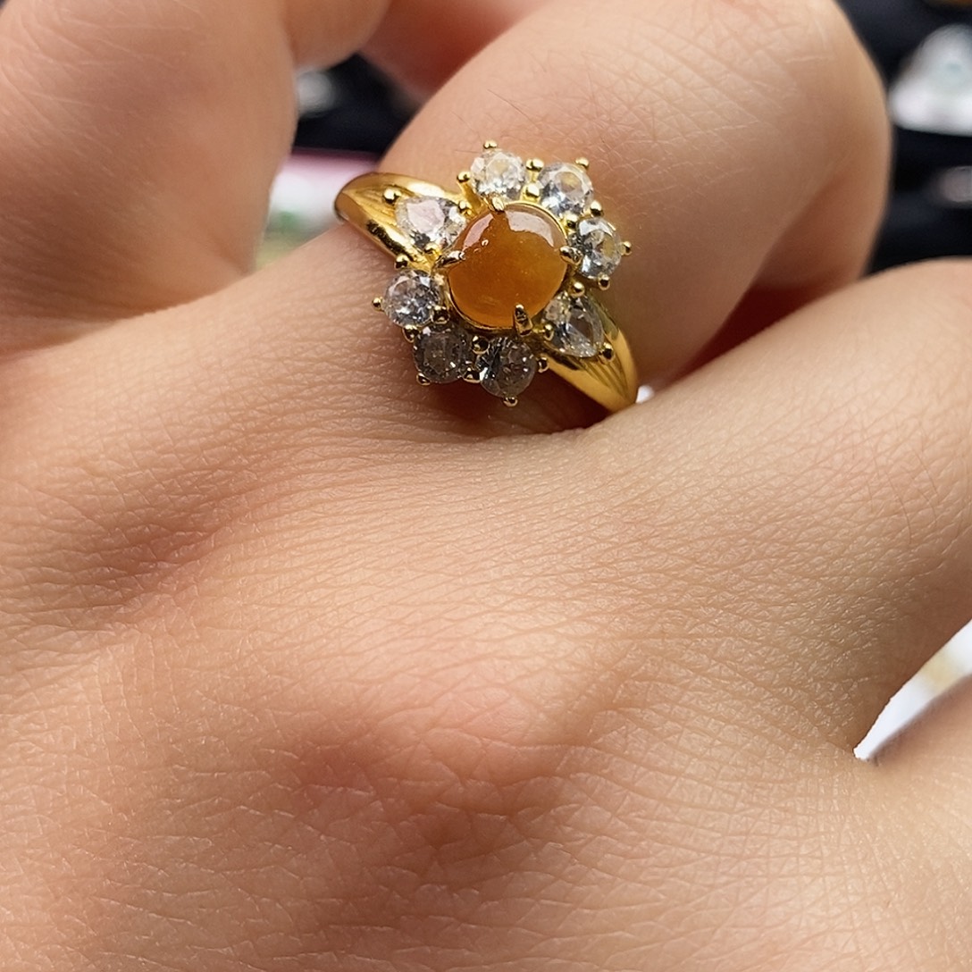 翡翠未镶嵌戒指翡翠