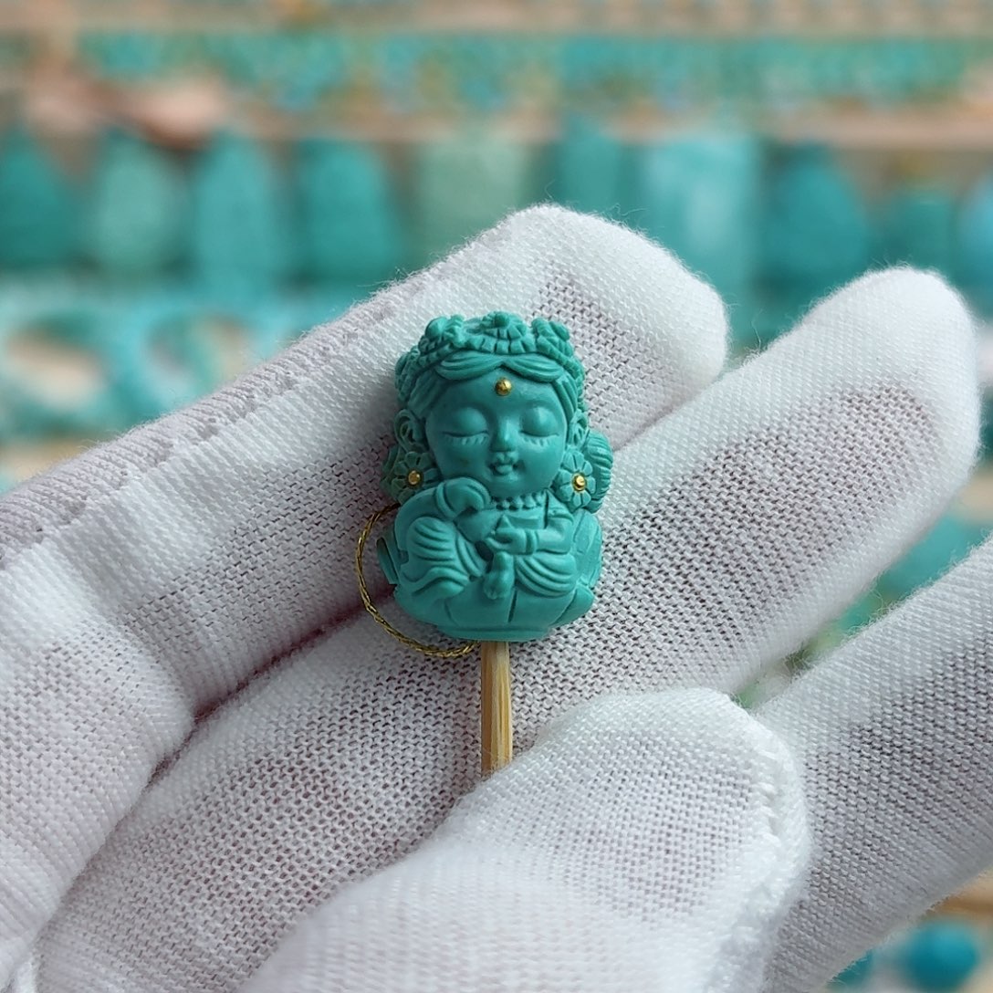 绿松石未镶嵌珠宝奇石