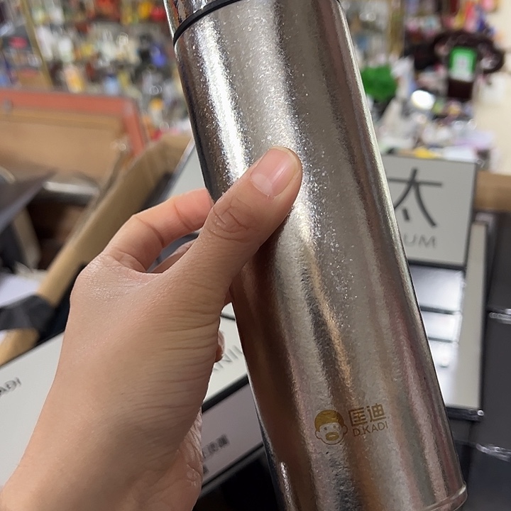 匡迪纯钛保温杯4204205907白色