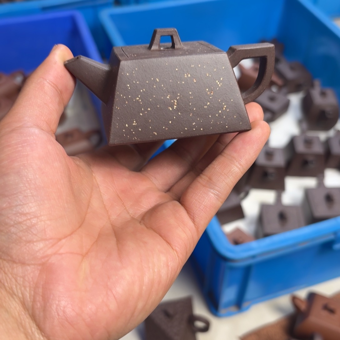 茶壶紫砂添*全手工紫泥铺沙斗方80cc