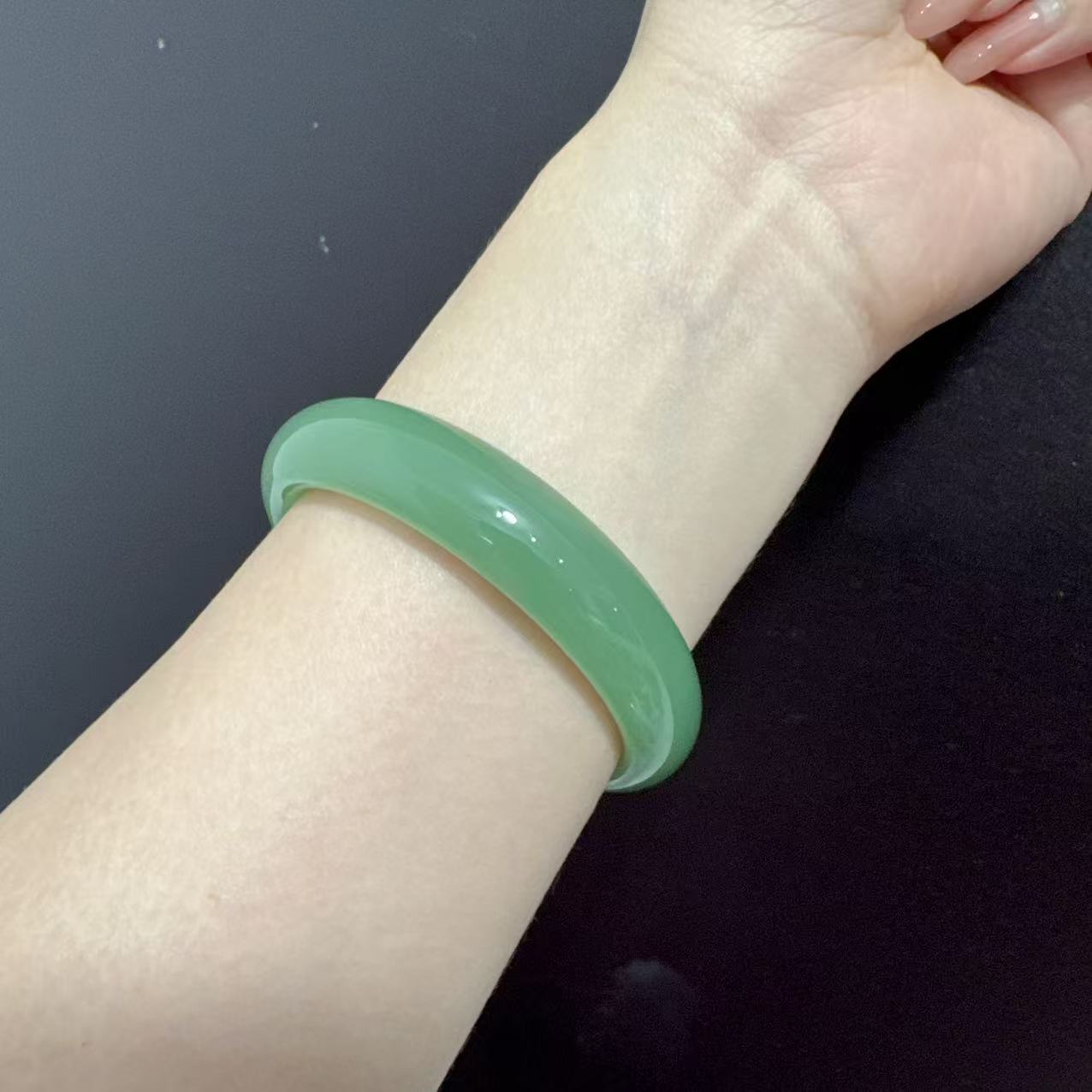 精品手镯（有礼盒）SC227