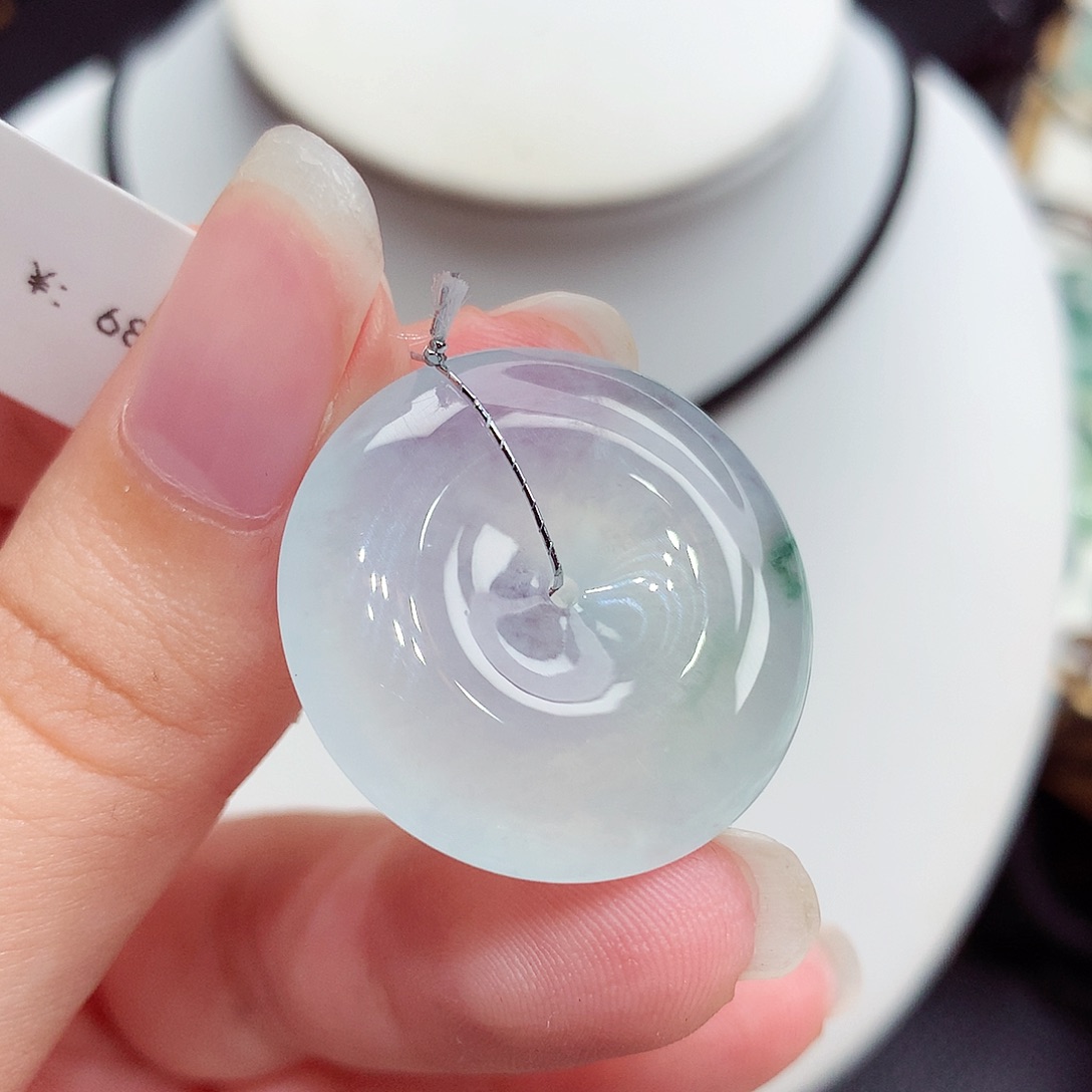 翡翠未镶嵌颈饰翡翠116，26.5/6.2 