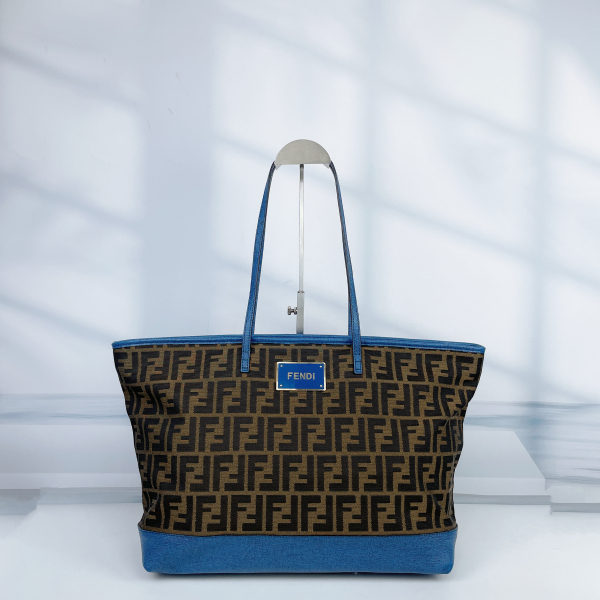 芬迪/包包/95新/35cm/C9201616601