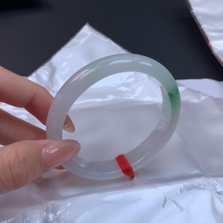 翡翠未镶嵌手镯55