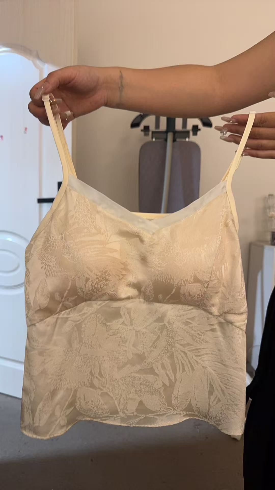 jgg - 高货百搭时尚桑蚕丝香槟色吊带