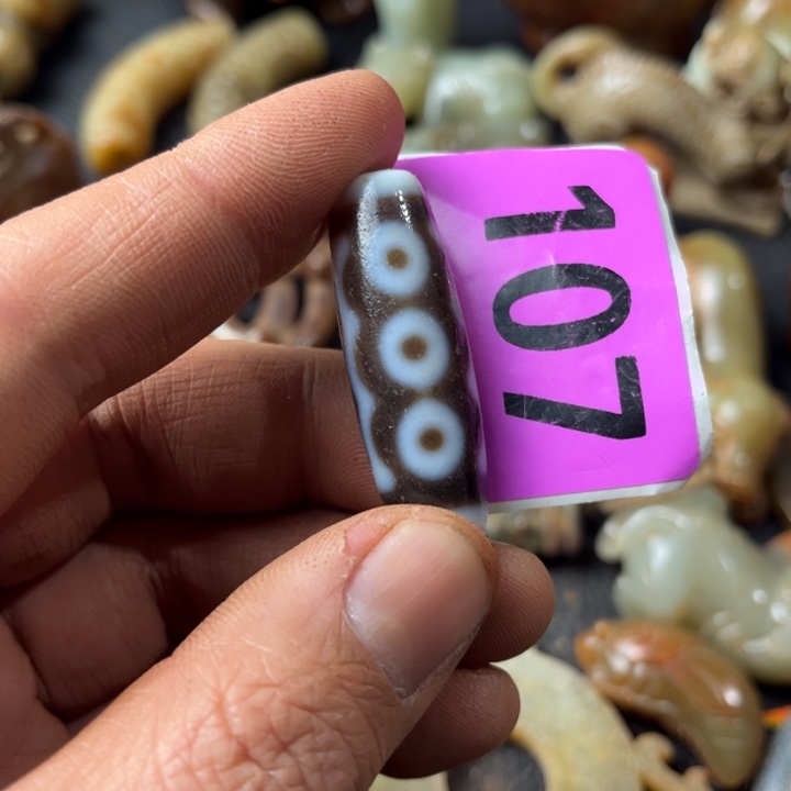 玛瑙/玉髓颈饰合金