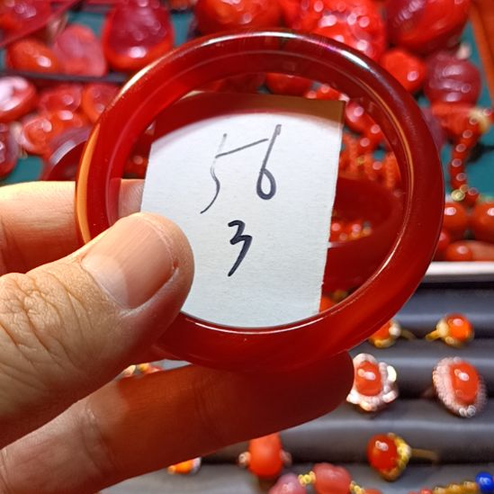 玛瑙/玉髓手镯未镶嵌