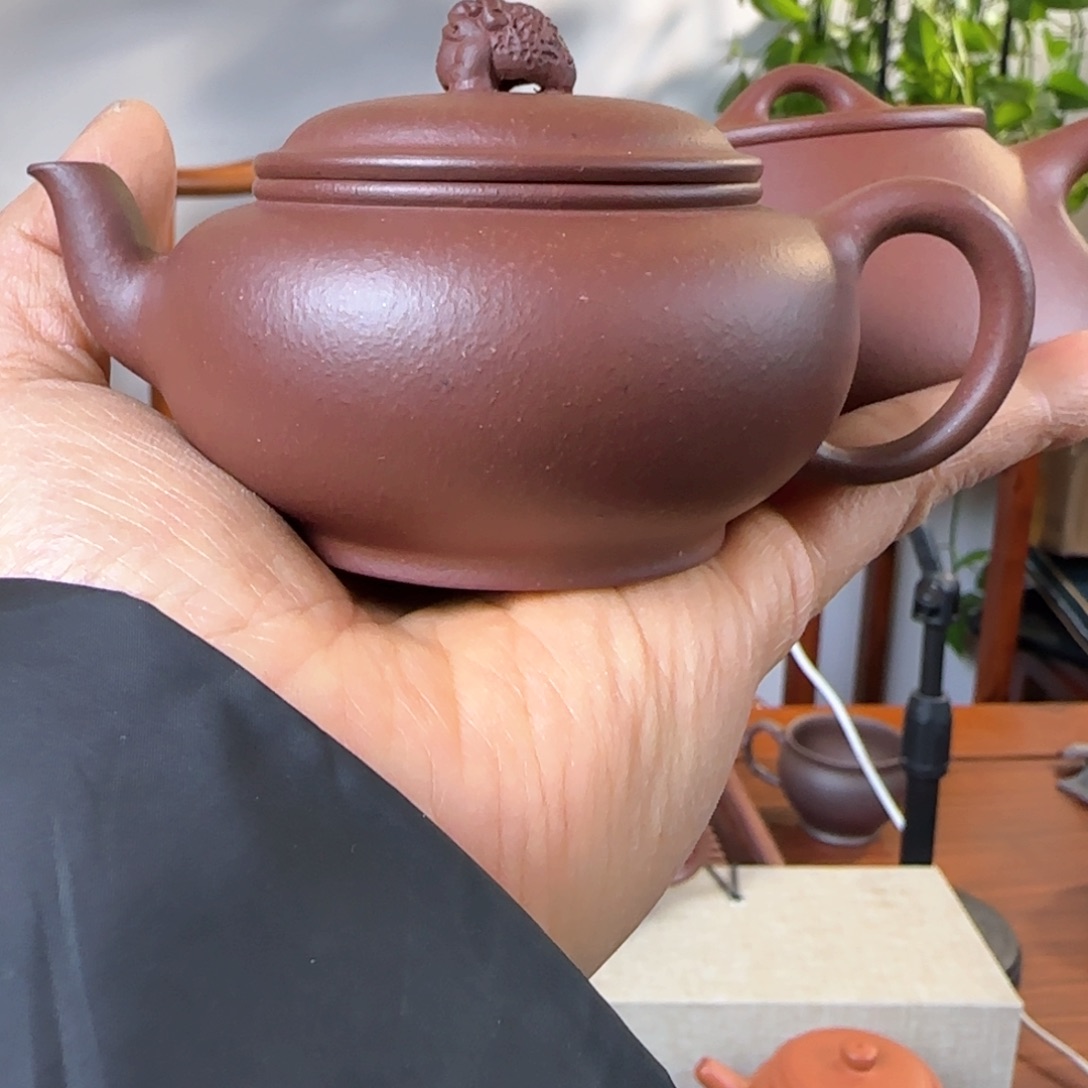 紫砂茶壶月*六三脚金融